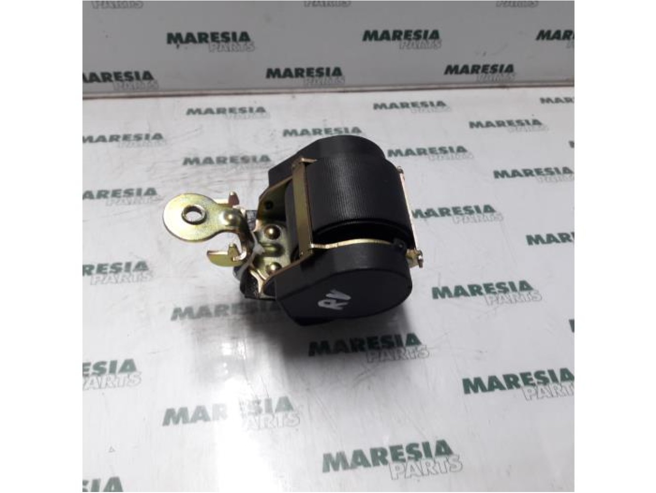 Renault - Megane - Front seatbelt, right