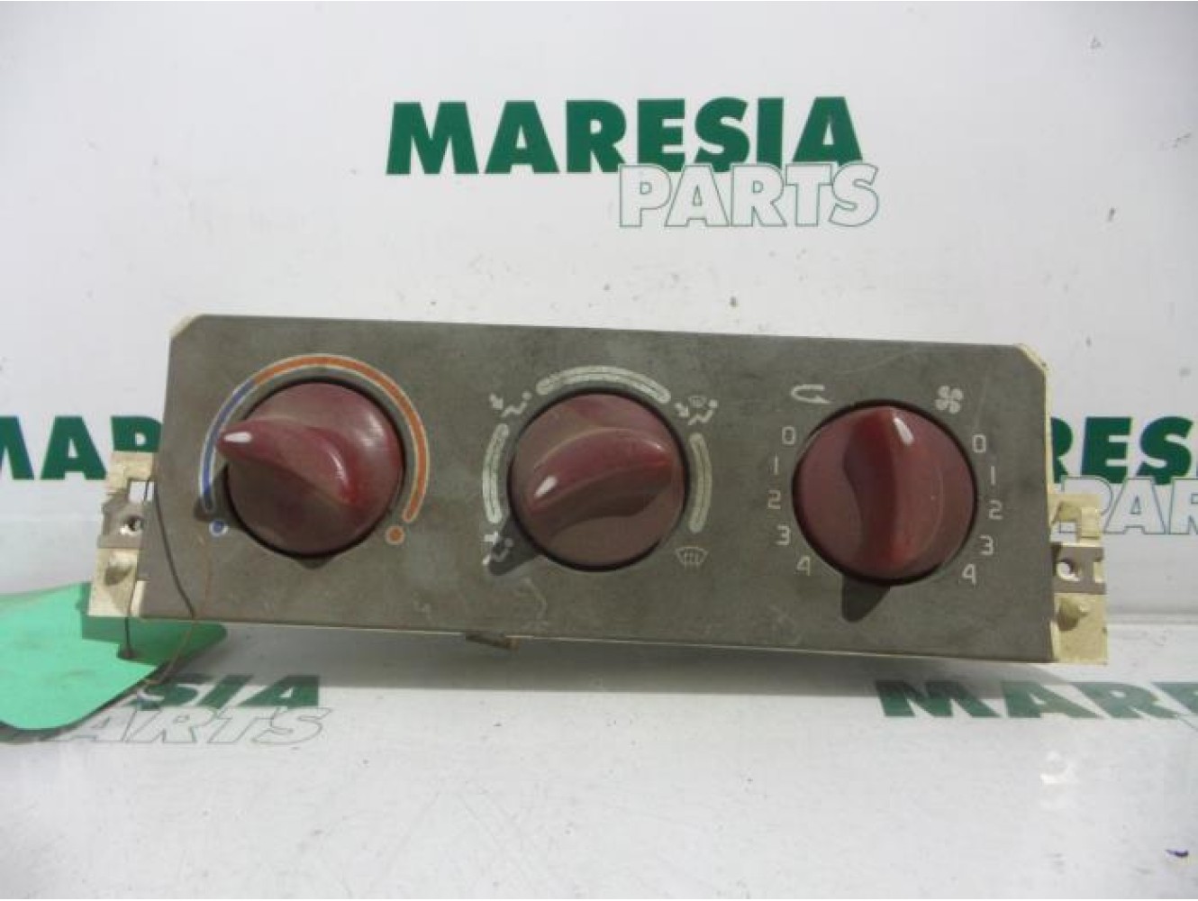 Renault - Twingo - Heater control panel
