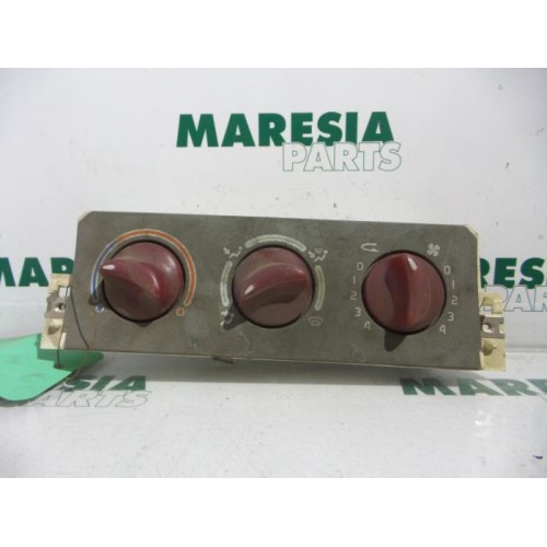 Renault - Twingo - Heater control panel