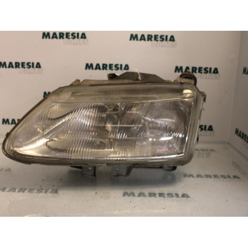 Renault - Espace - Scheinwerfer links