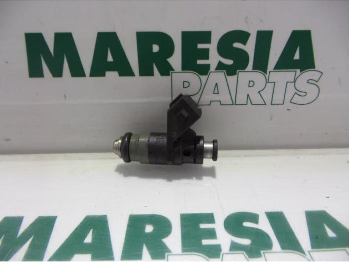Renault - Clio - Injector (petrol injection)
