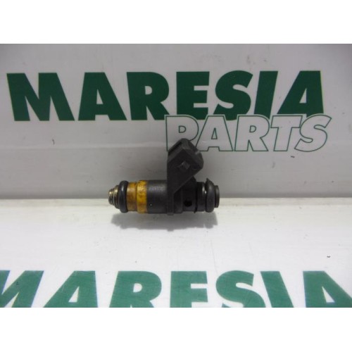 Renault - Clio - Injecteur (injection essence)