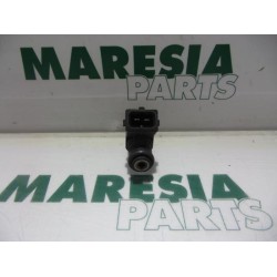 Renault - Clio - Injector (petrol injection)