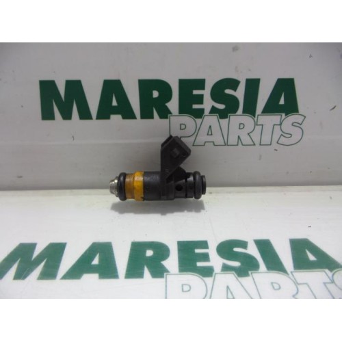 Renault - Clio - Injecteur (injection essence)