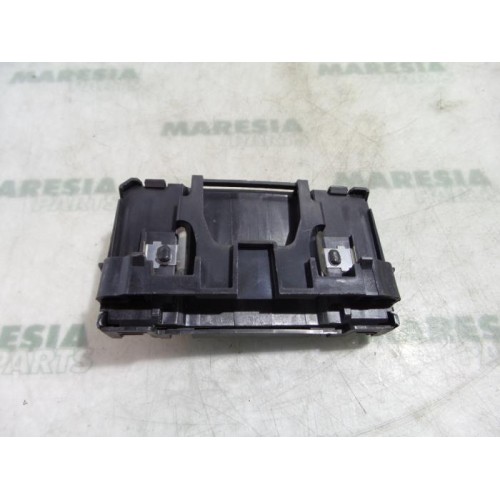 Renault - Megane Scenic - Card reader (lock)