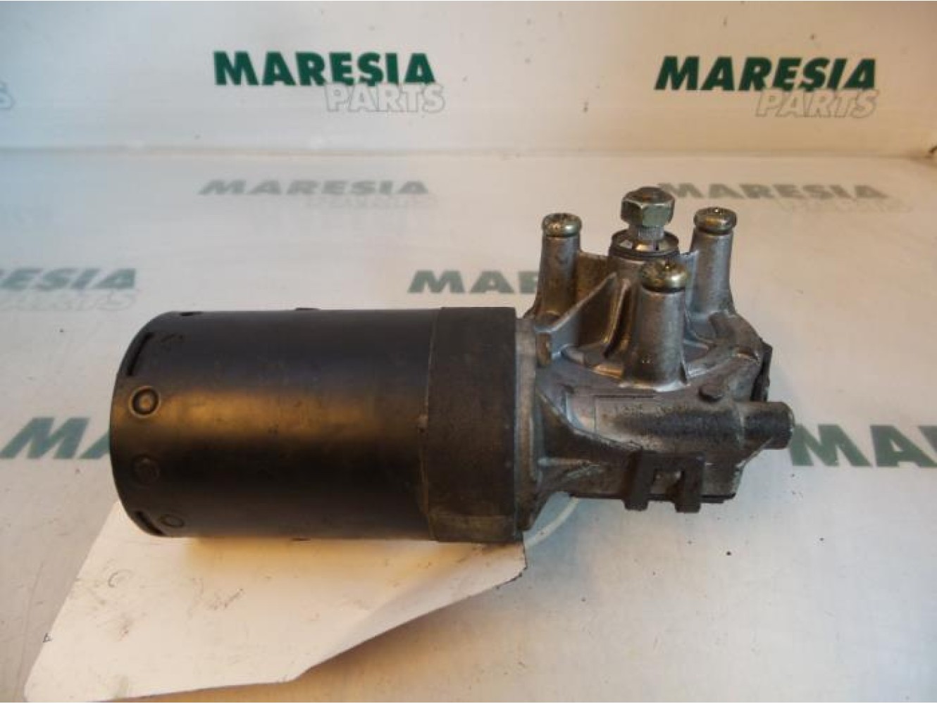 Peugeot - 206 - Front wiper motor