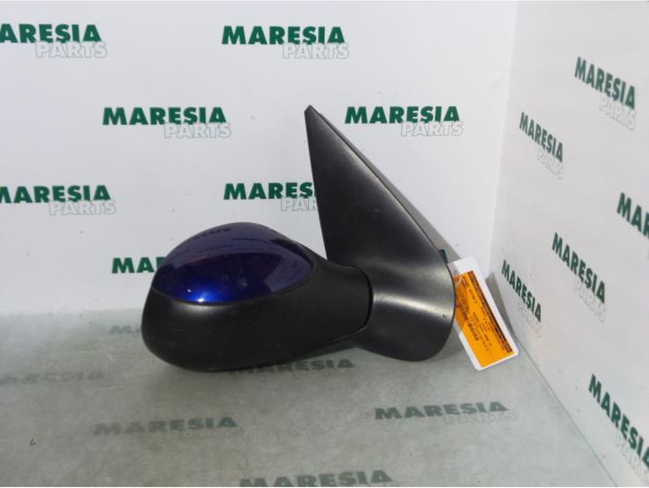 Peugeot - 206 - Wing mirror, right