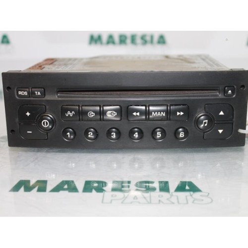 Peugeot - 206 - Radio CD player