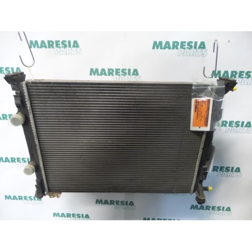 Renault - Megane Scenic - Radiator