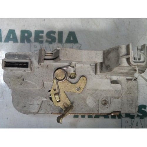 Peugeot - 307 - Rear door mechanism 4-door, right