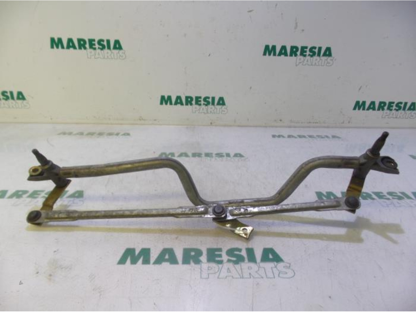 Renault - Clio - Wiper mechanism