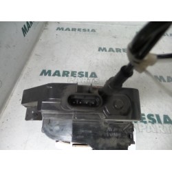 Renault - Megane Scenic - Front door lock mechanism 4-door, right