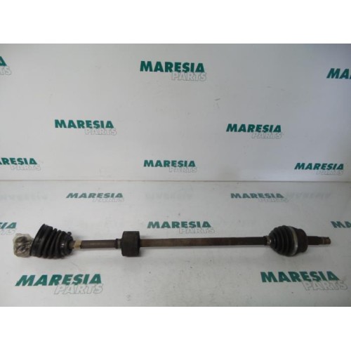 Alfa Romeo - 145/146 - Aandrijfas rechts-voor