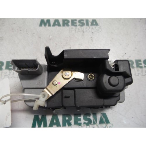 Citroen - C5 - Rear door mechanism 4-door, right