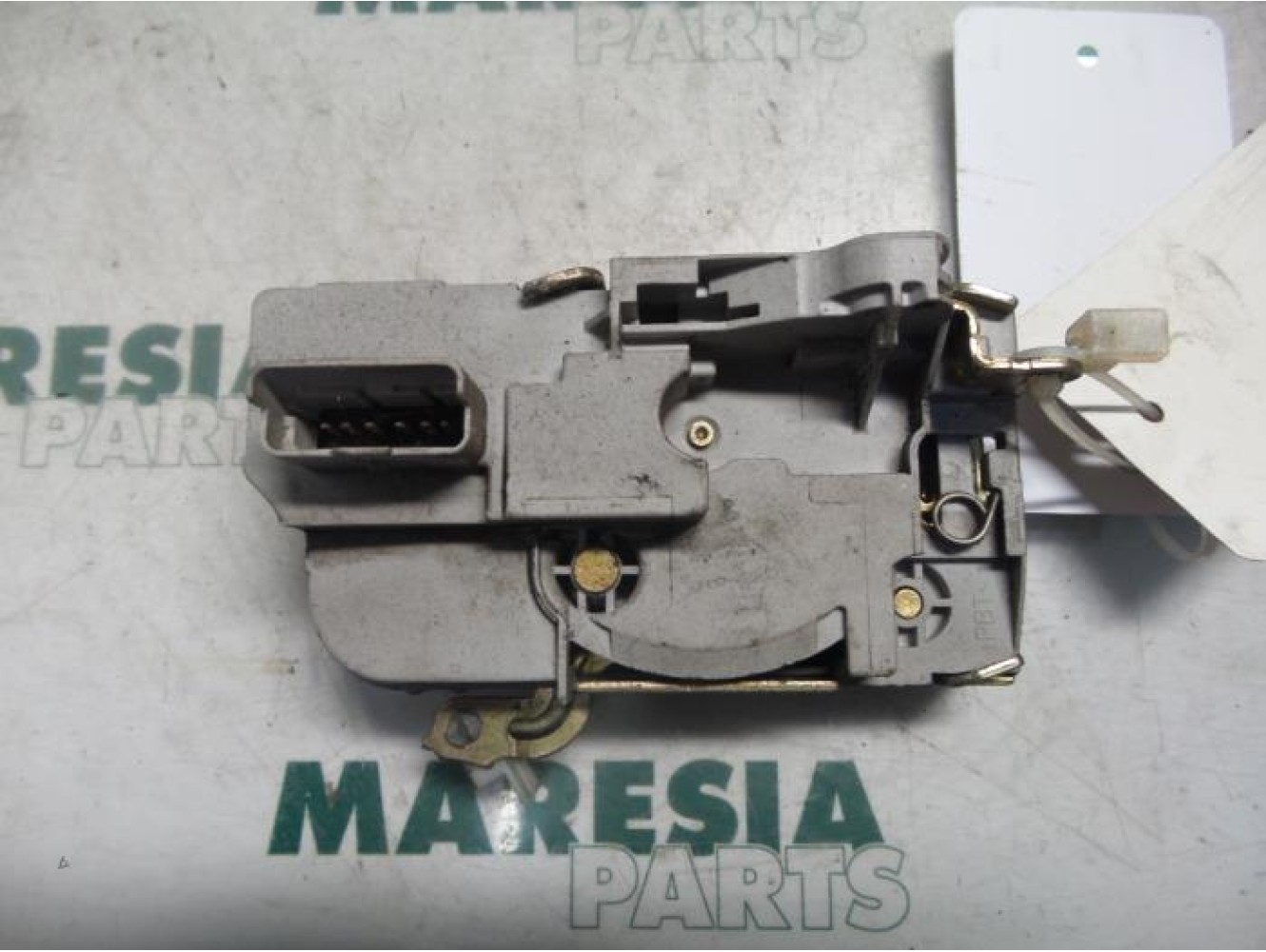 Citroen - C5 - Front door lock mechanism 4-door, right