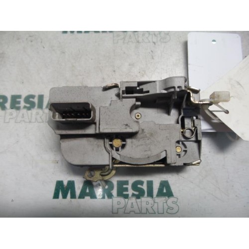 Citroen - C5 - Front door lock mechanism 4-door, right