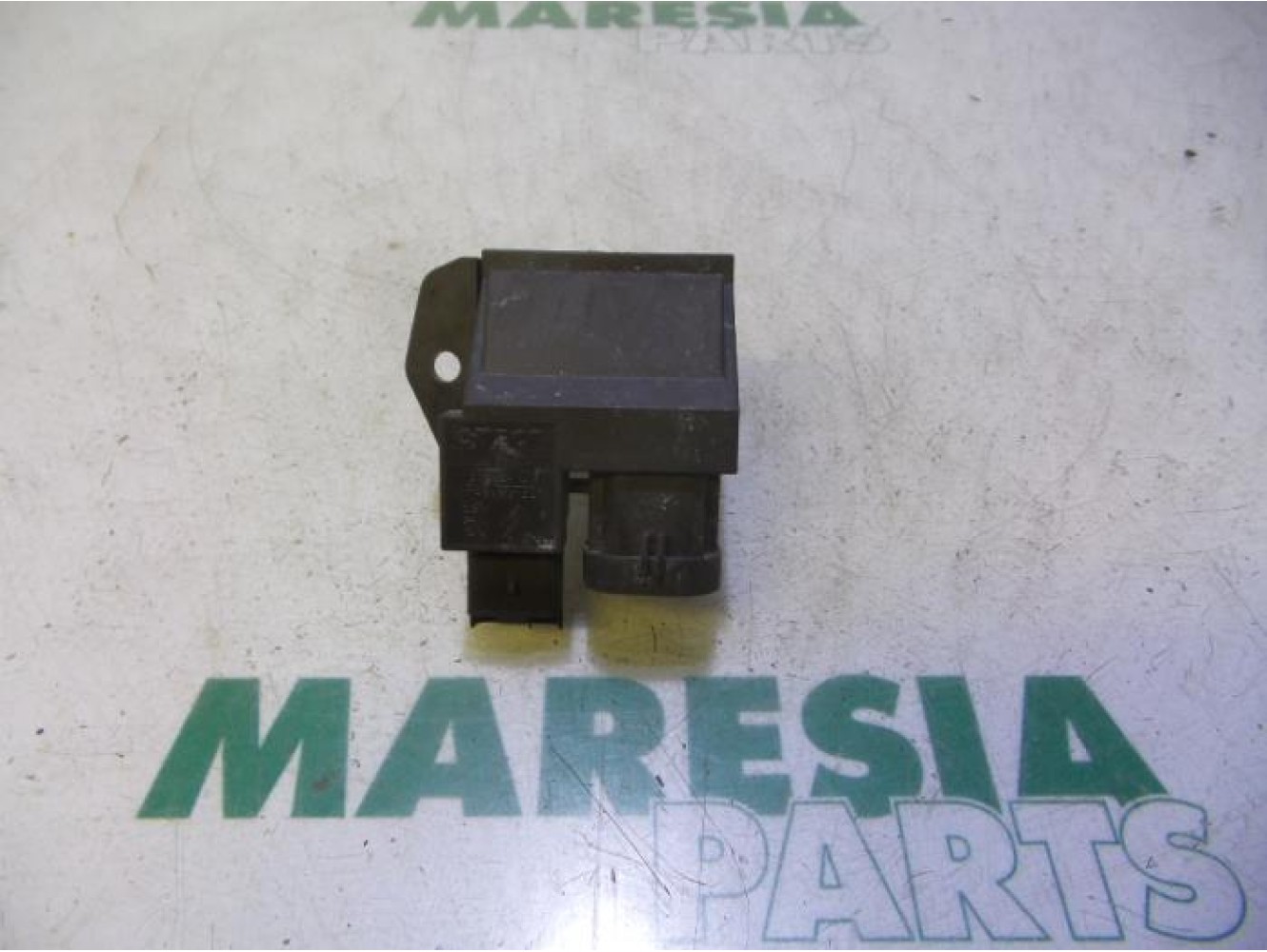 Peugeot - 208 - Cooling fan resistor
