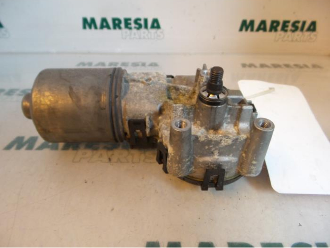 Citroen - C5 - Front wiper motor