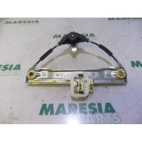 Fiat - Panda - Rear door window mechanism 4-door, right