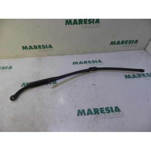 Fiat - Panda - Front wiper arm