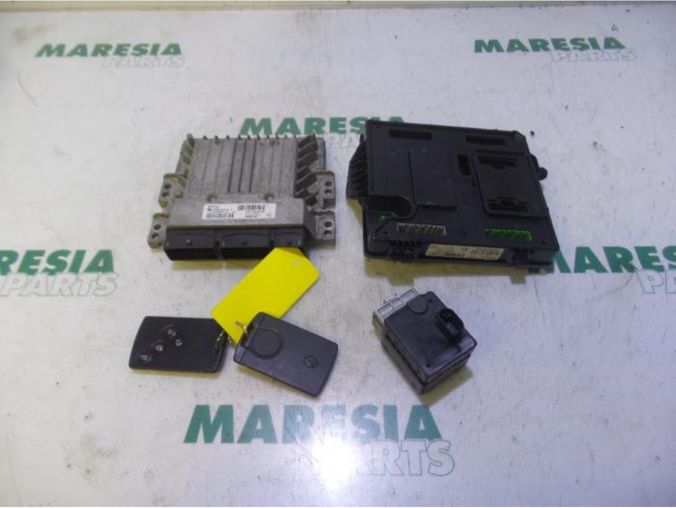 Renault - Megane - Engine management computer