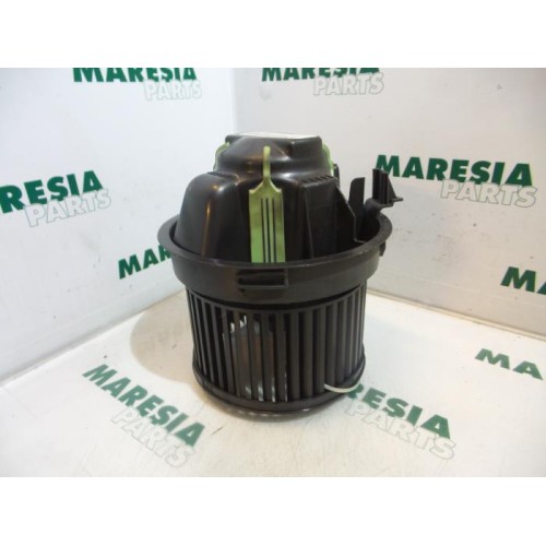 Peugeot - 207 - Heating and ventilation fan motor