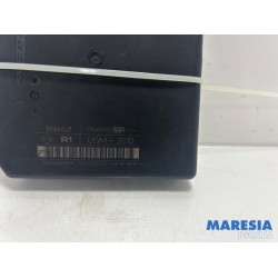 Renault - Megane - Fuse box