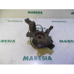 Renault - Megane - Knuckle, front right