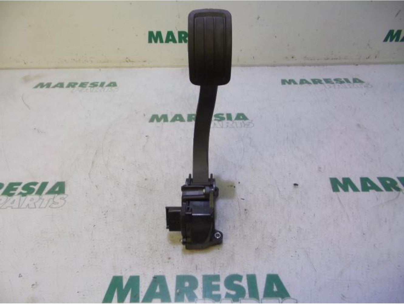 Citroen - C4 Picasso - Gaspedalposition Sensor