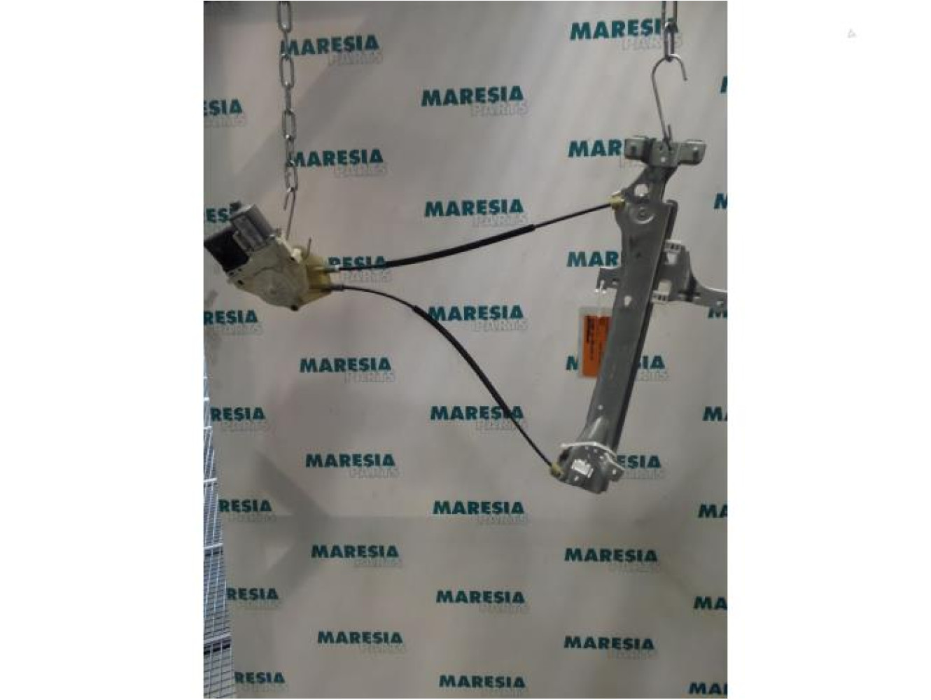 Renault - Megane - Rear door window mechanism 4-door, right