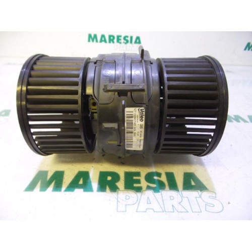 Renault - Megane - Heating and ventilation fan motor