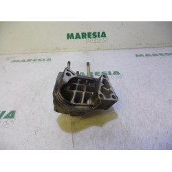 Fiat - Punto - Engine mount