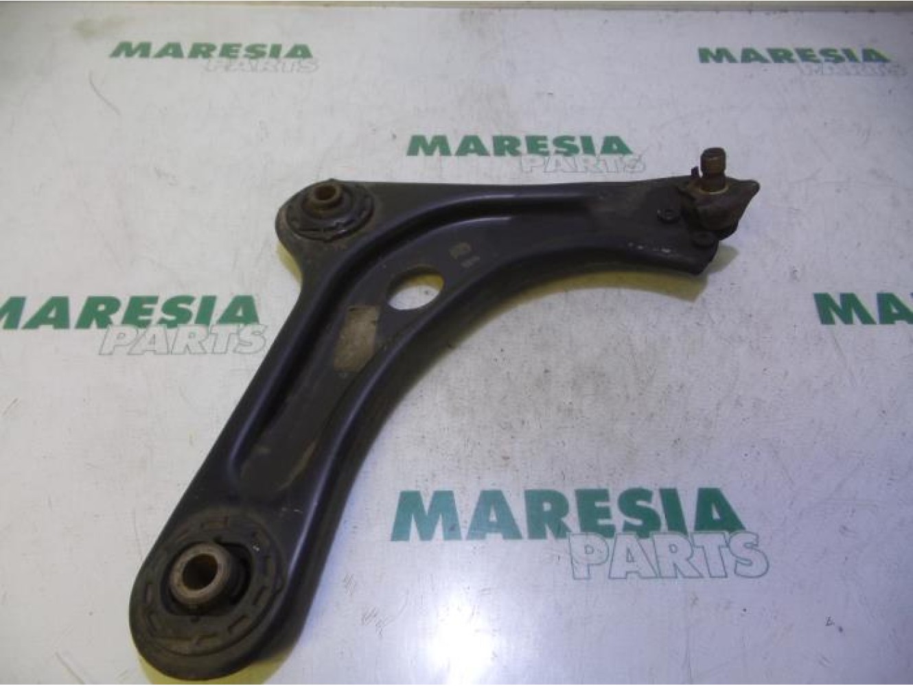 Citroen - C3 - Front lower wishbone, right