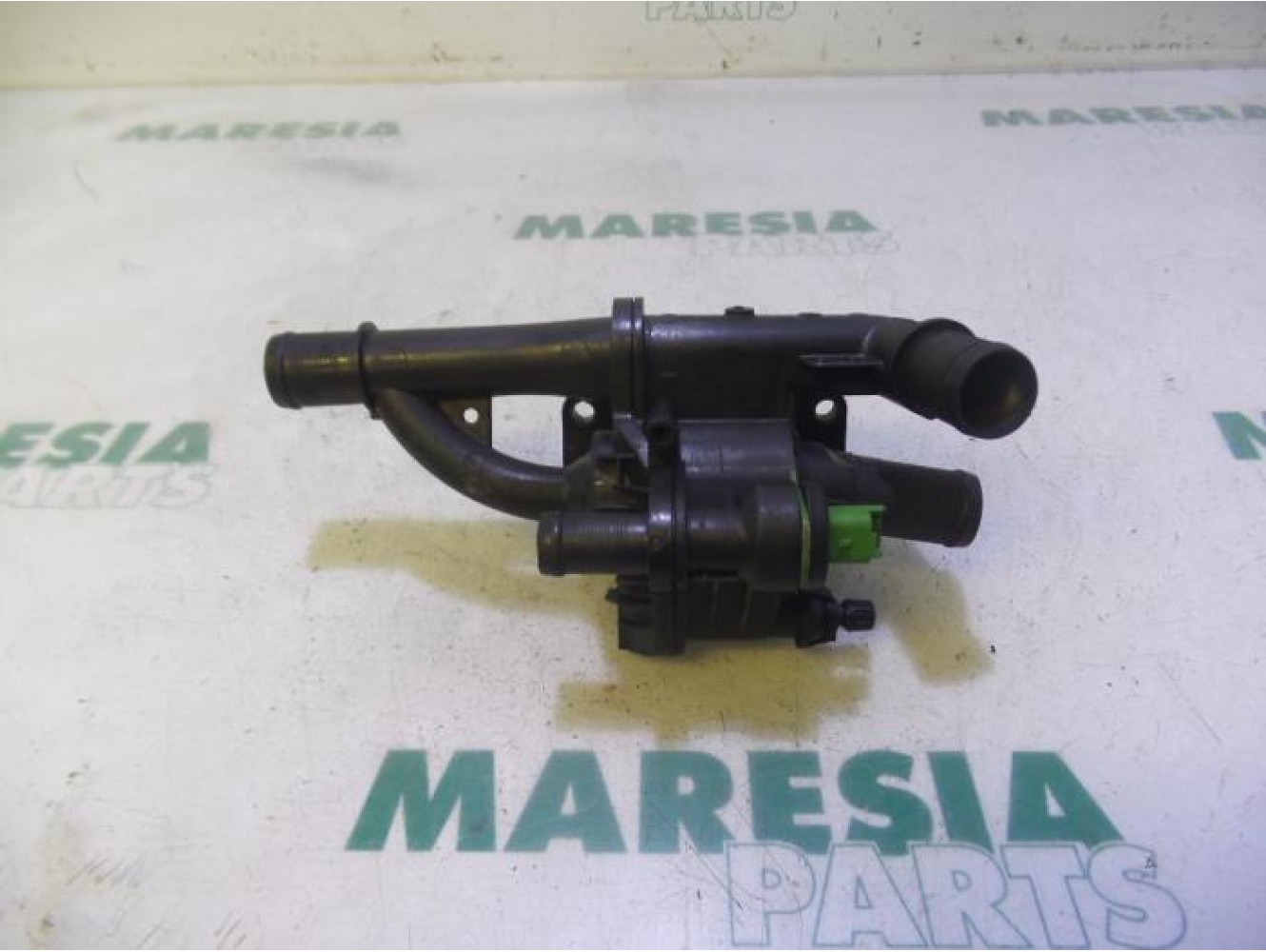 Peugeot - 207 - Boîtier thermostat