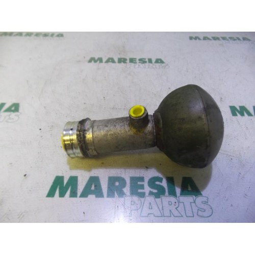Citroen - C5 - Suspension sphere