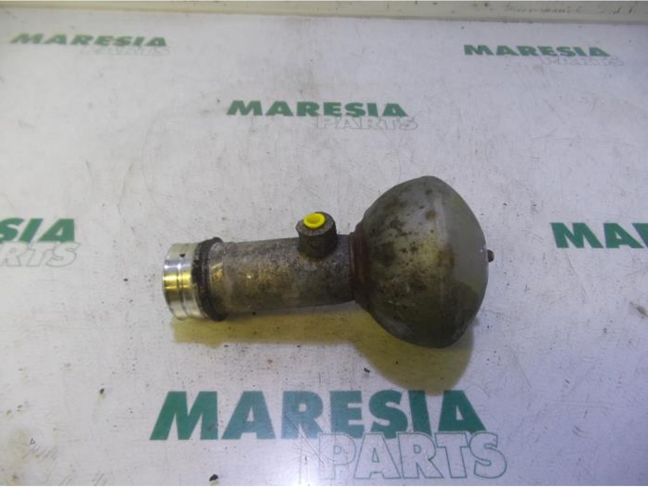 Citroen - C5 - Suspension sphere