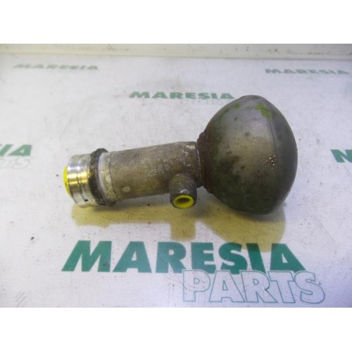 Citroen - C5 - Suspension sphere