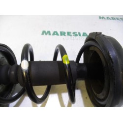 Renault - Twingo - Front shock absorber rod, left