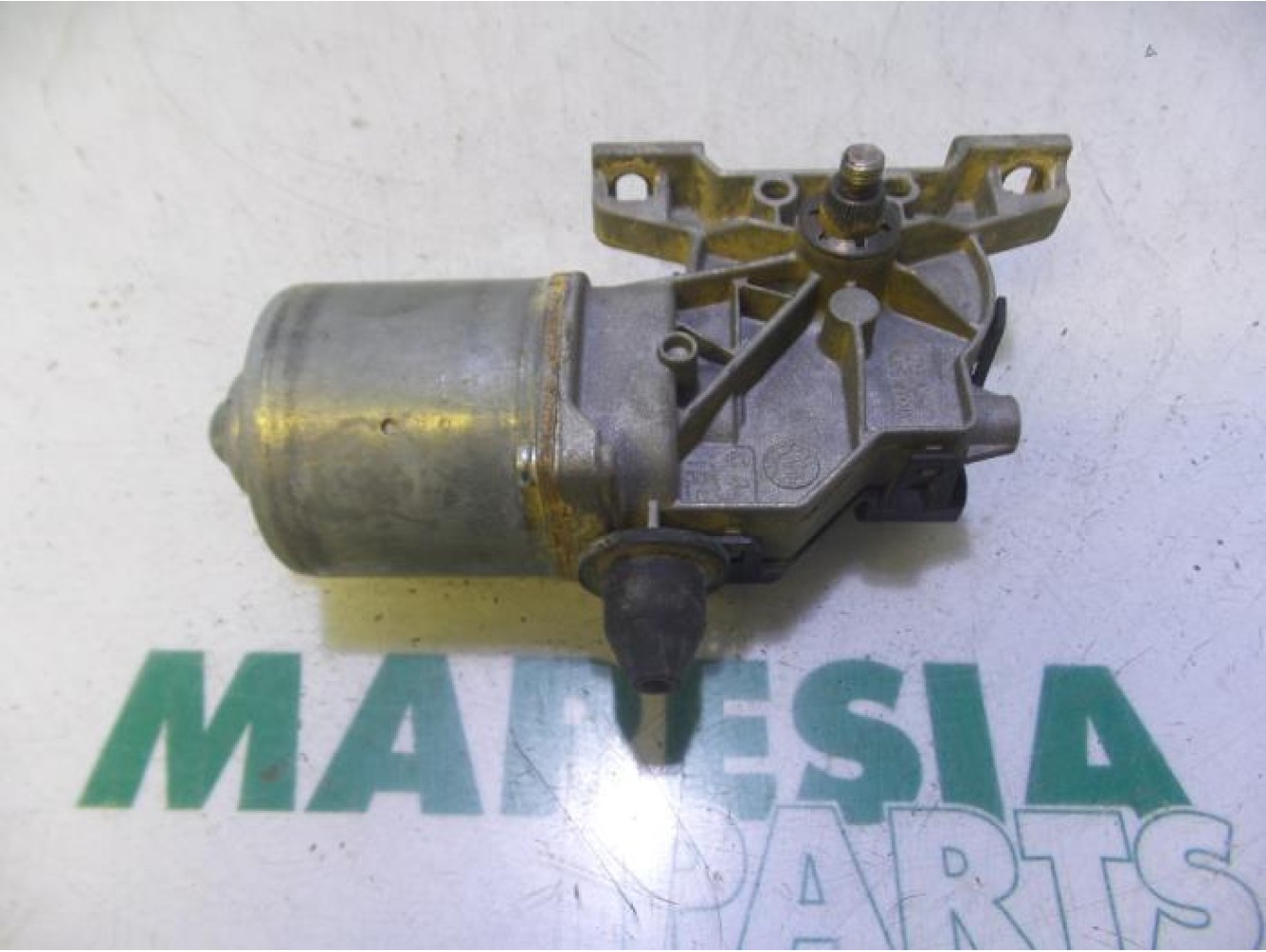 Lancia - Delta - Front wiper motor