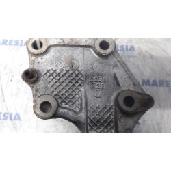 Peugeot - 307 - Engine mount