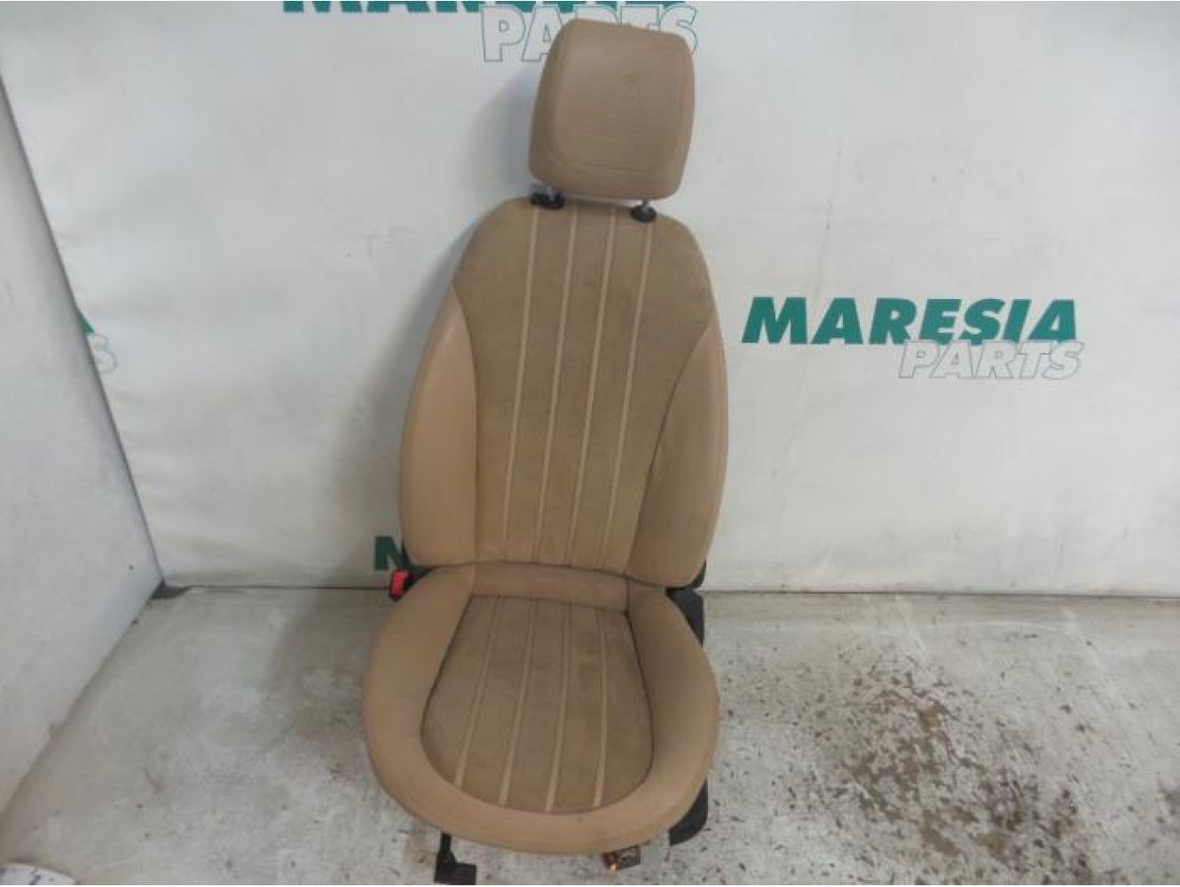 Lancia - Delta - Stoel links