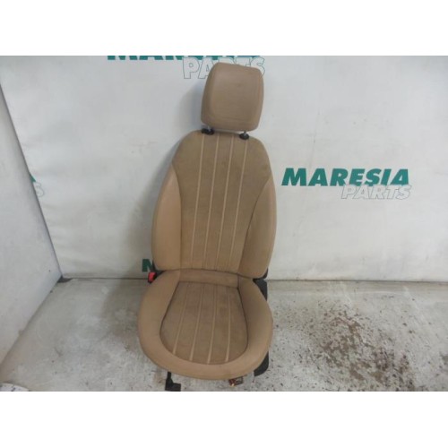 Lancia - Delta - Sitz links