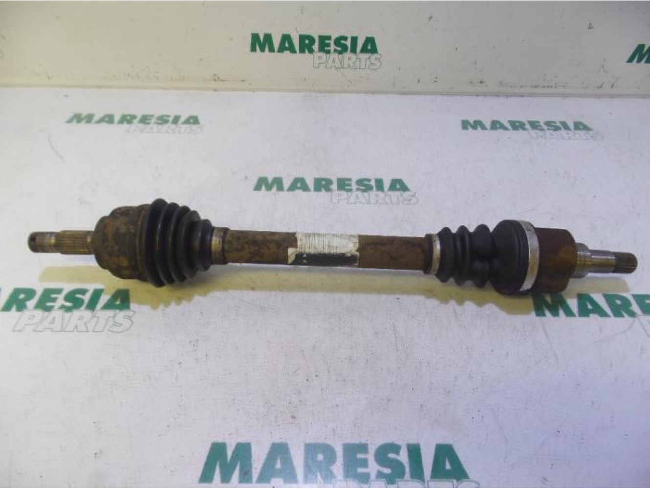 Peugeot - 307 - Aandrijfas links-voor