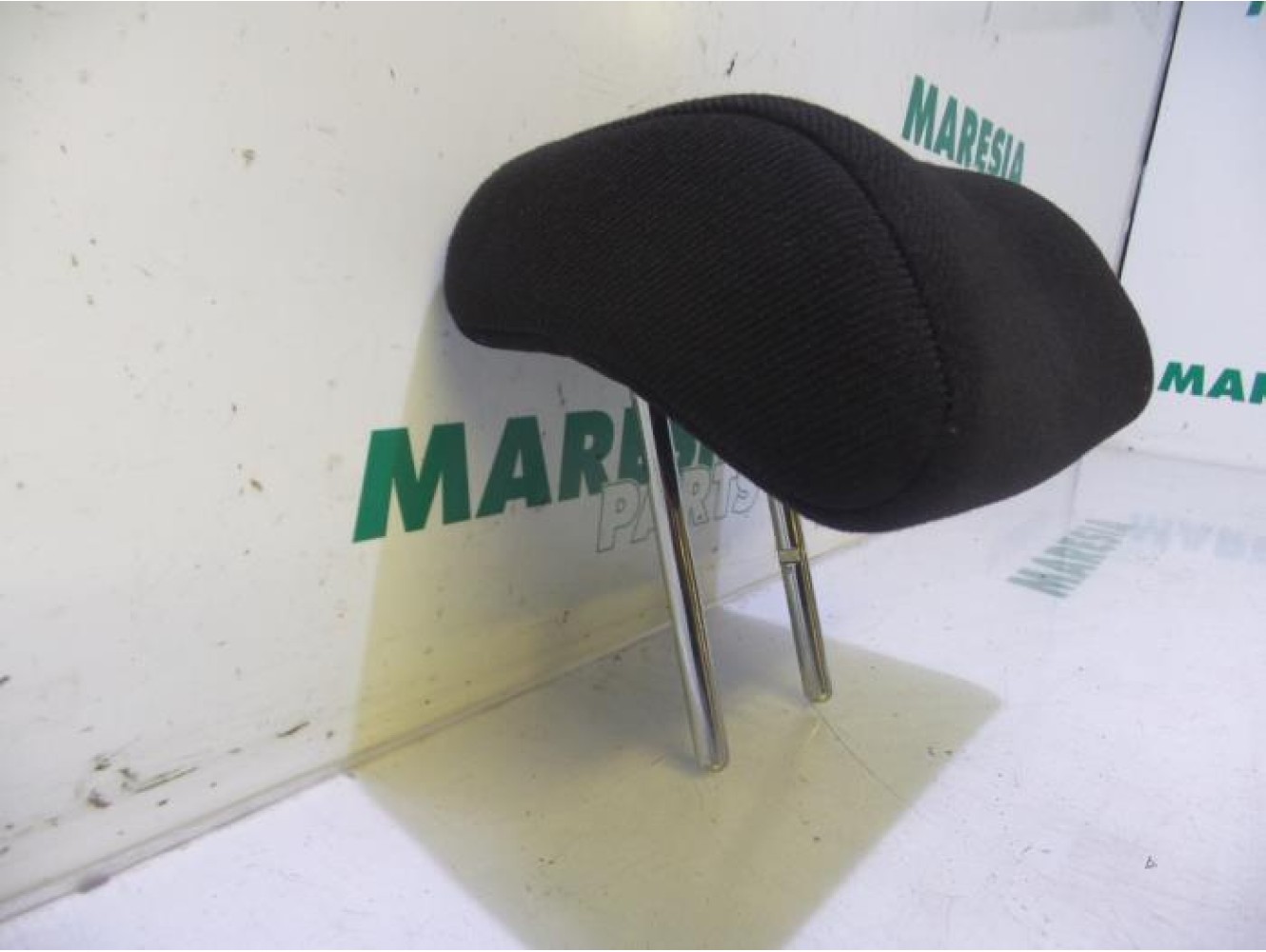 Peugeot - 307 - Headrest