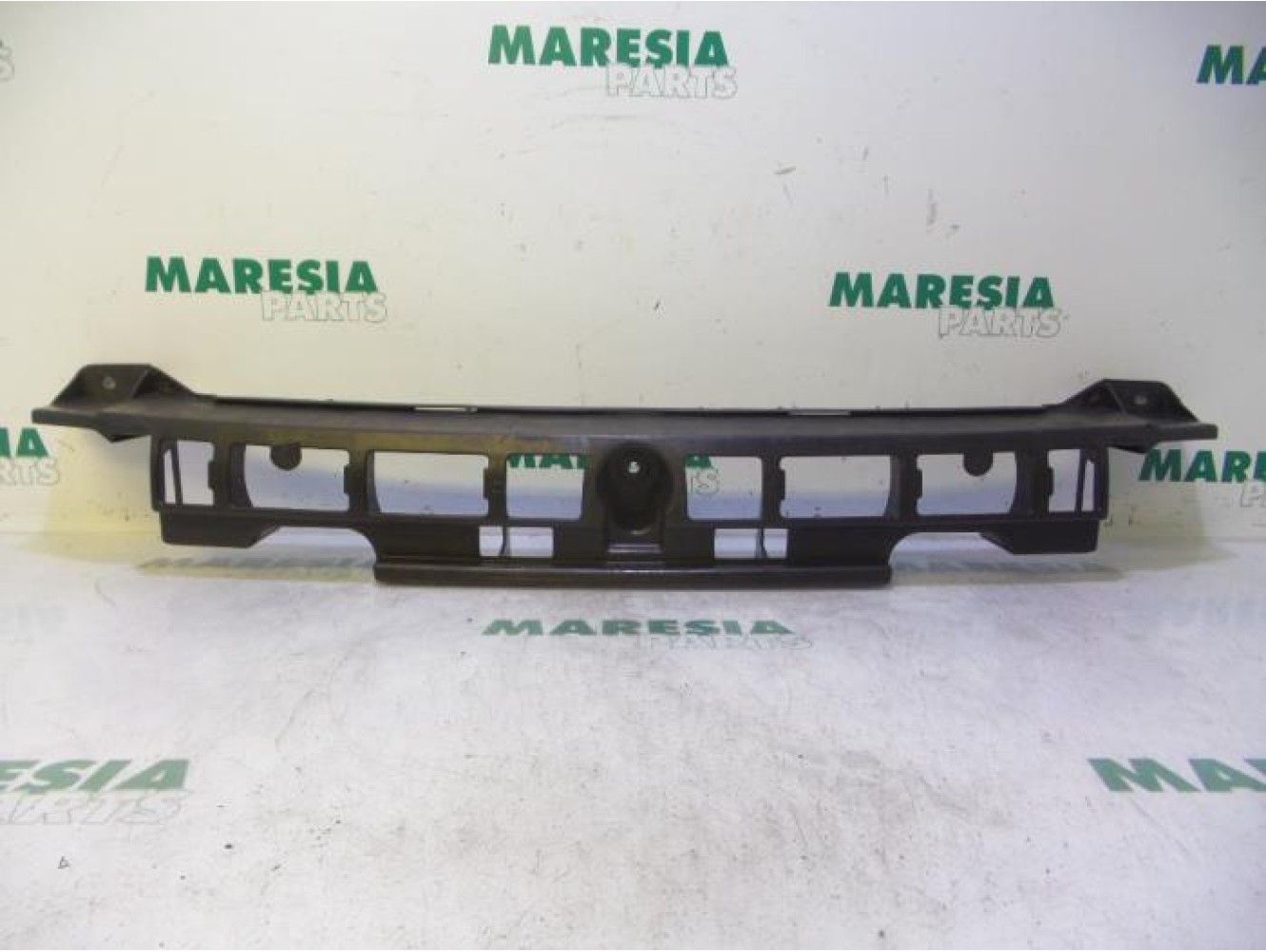 Peugeot - 207 - Rear bumper frame