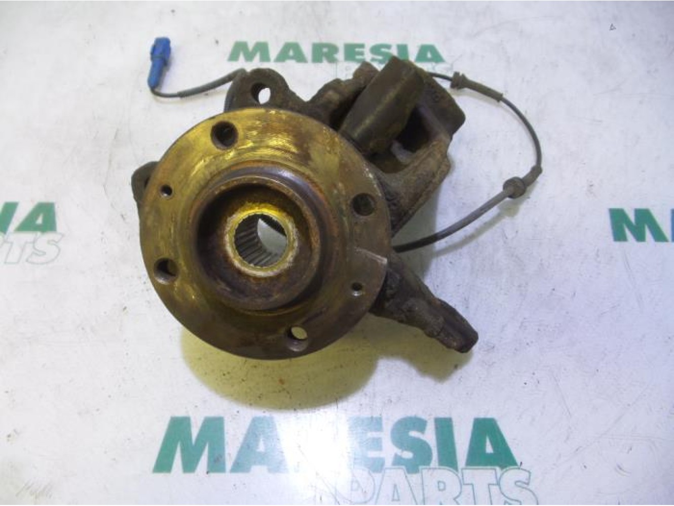 Peugeot - 207 - Achsschenkel links vorne