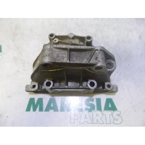 Lancia - Musa - Cache boite de vitesses