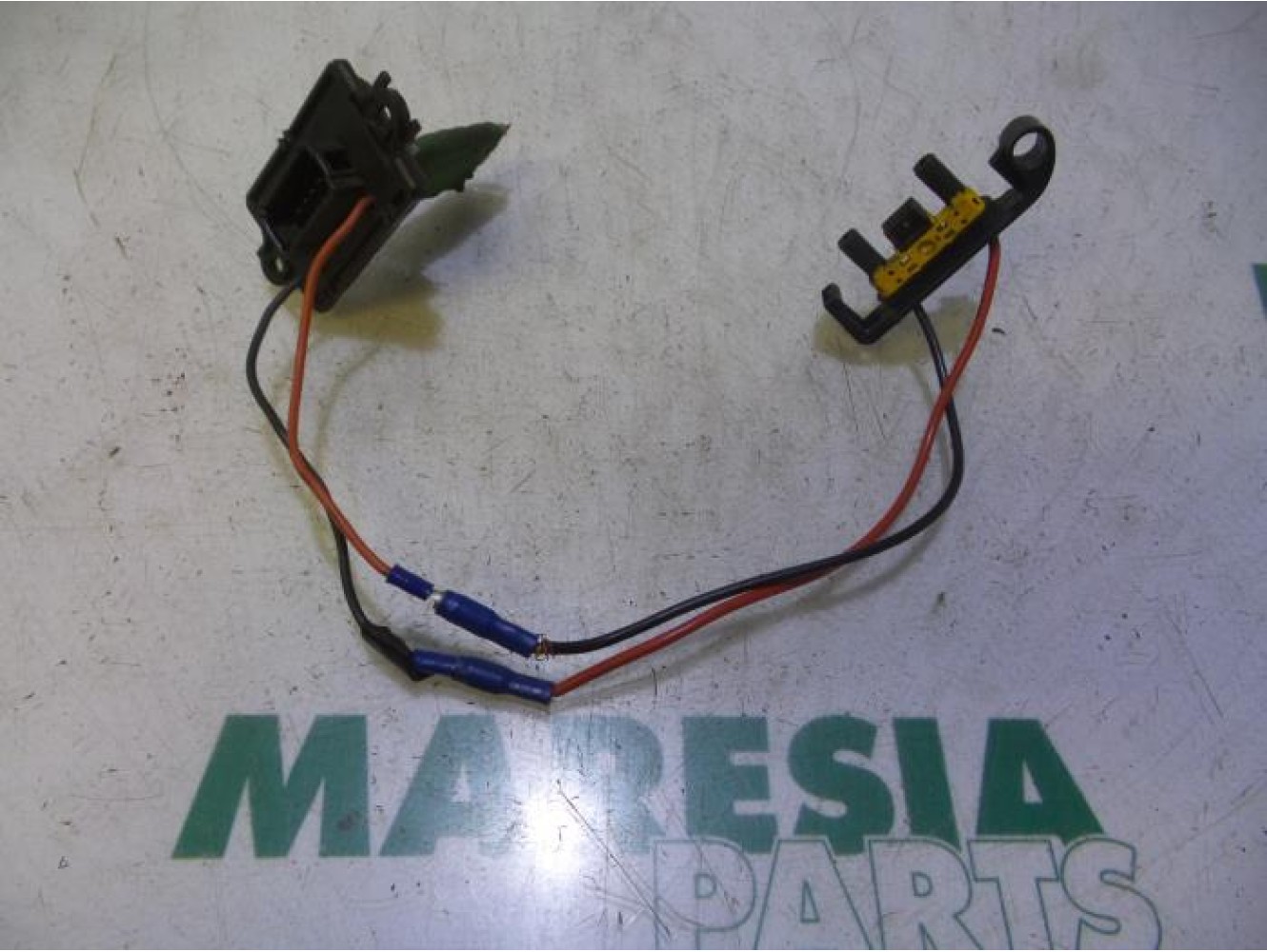 Renault - Megane - Heater resistor