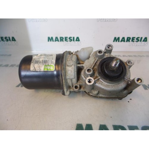 Renault - Megane Scenic - Front wiper motor