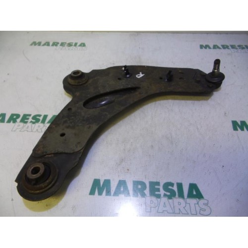 Renault - Trafic - Front lower wishbone, right
